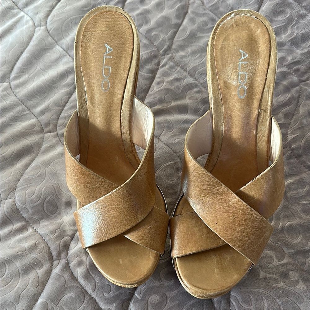 Champagne Metallic Mules with Criss-Cross Straps